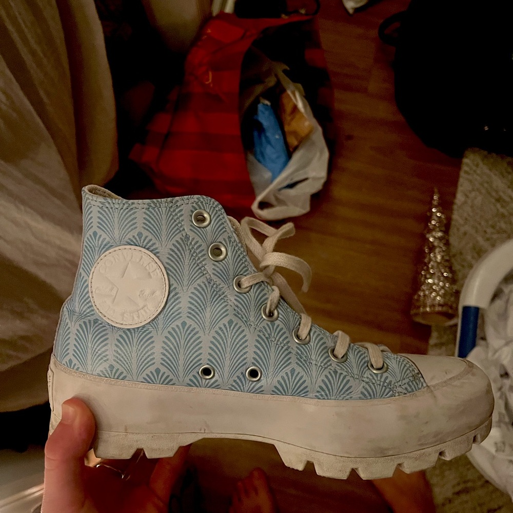 High top Converse